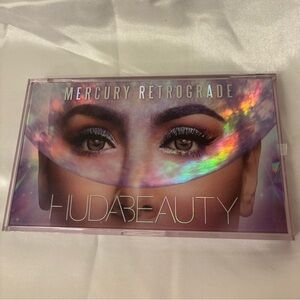 Huda Beauty Mercury Retrograde Eyeshadow Palette